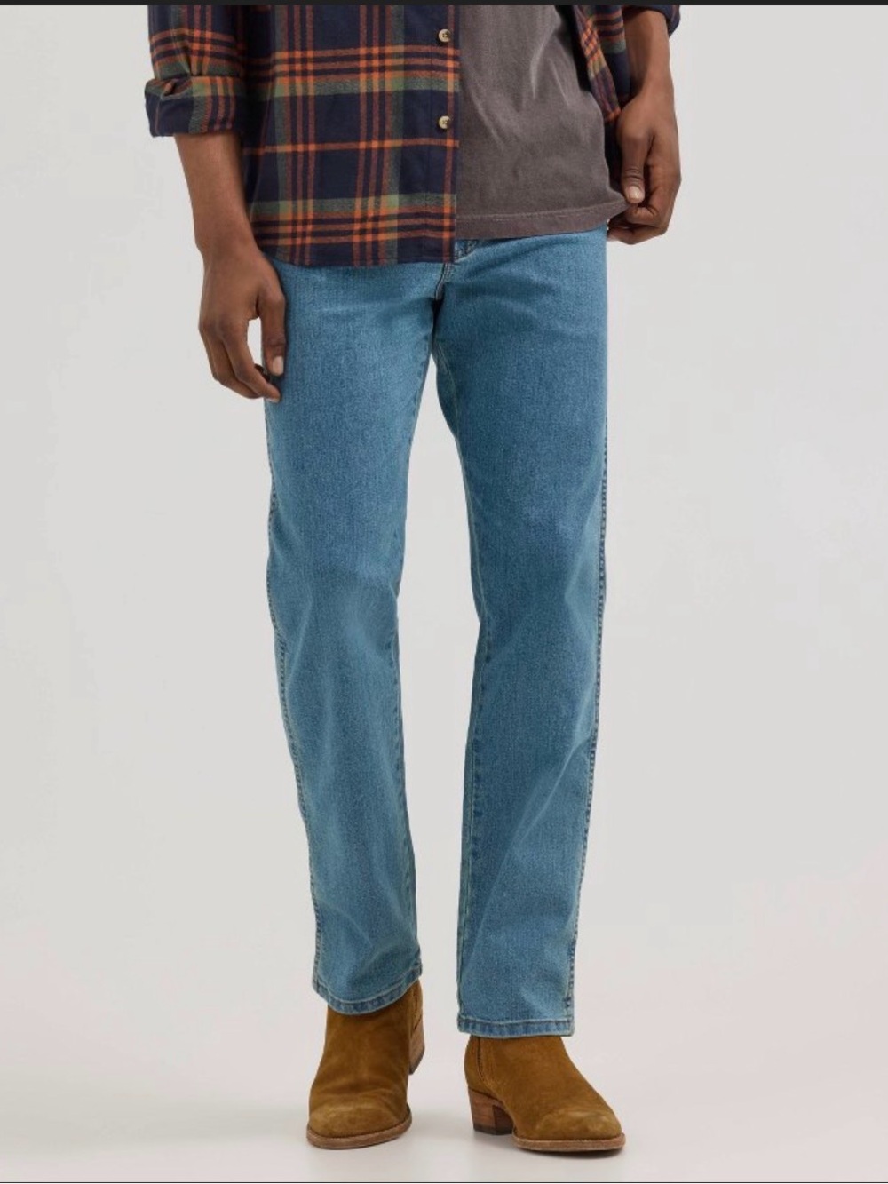 Wrangler Relaxed Straight Leg Stretch Jeans Men’s 38x30 Light Wash Denim NWT
